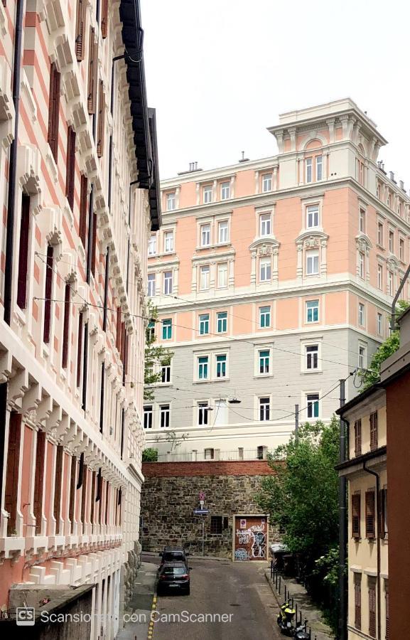 Casa Vacanza Tigor Trieste Bagian luar foto